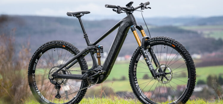 Thömus Lightrider E2 Pro im Test: Trail-Rakete mit Monster-Reichweite